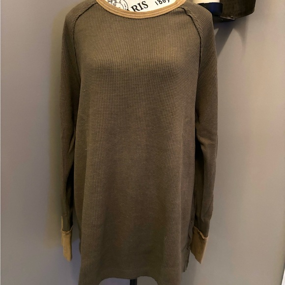 Garment Washed Thermal Tunic - Picture 7 of 7